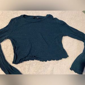 Cropped long sleeve